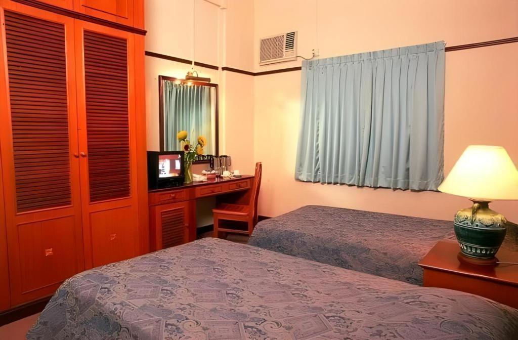 Hotel South East Singapore