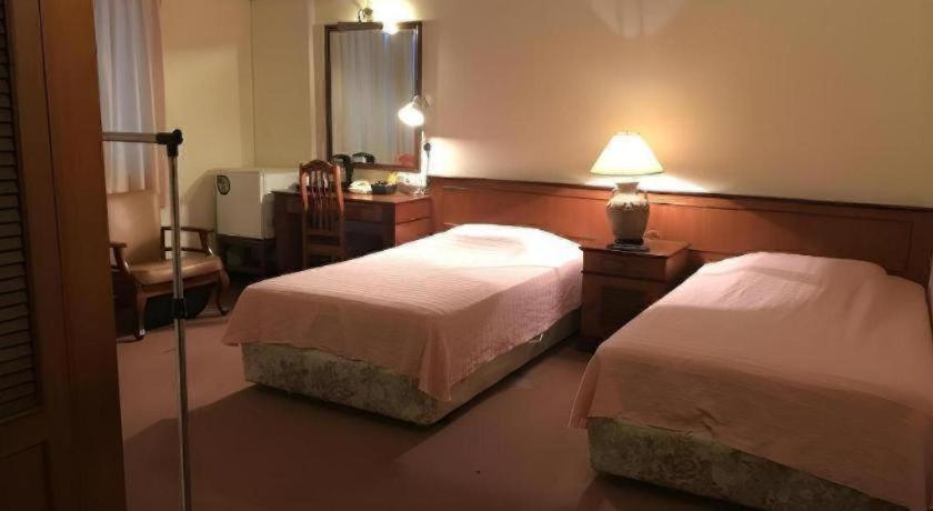 South East Hotel 2*