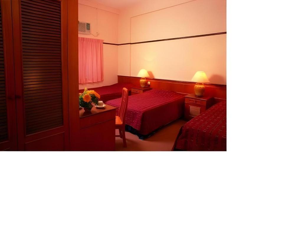 Hotel South East