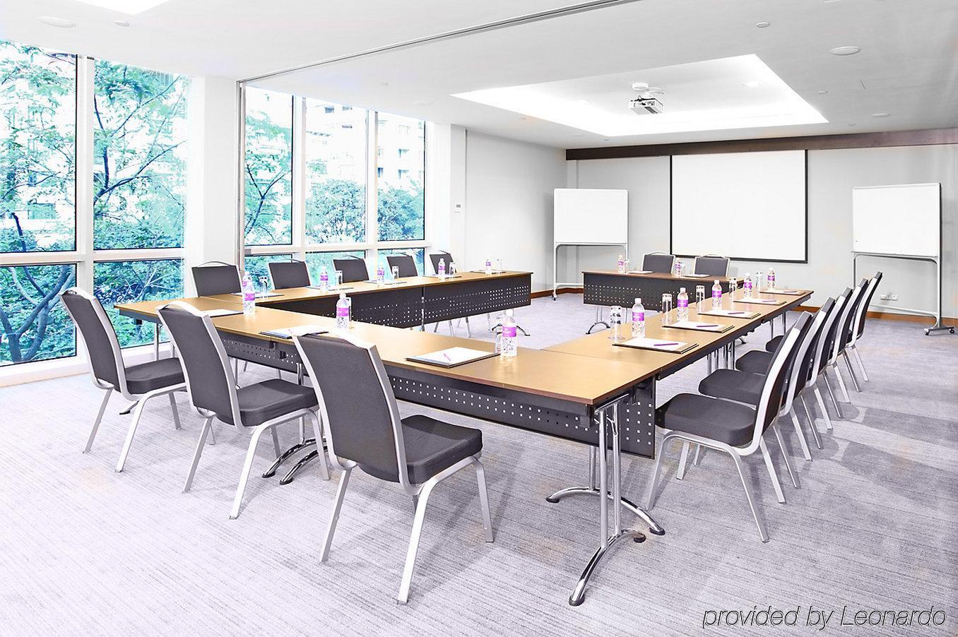 Park Regis By - Newly Renovated