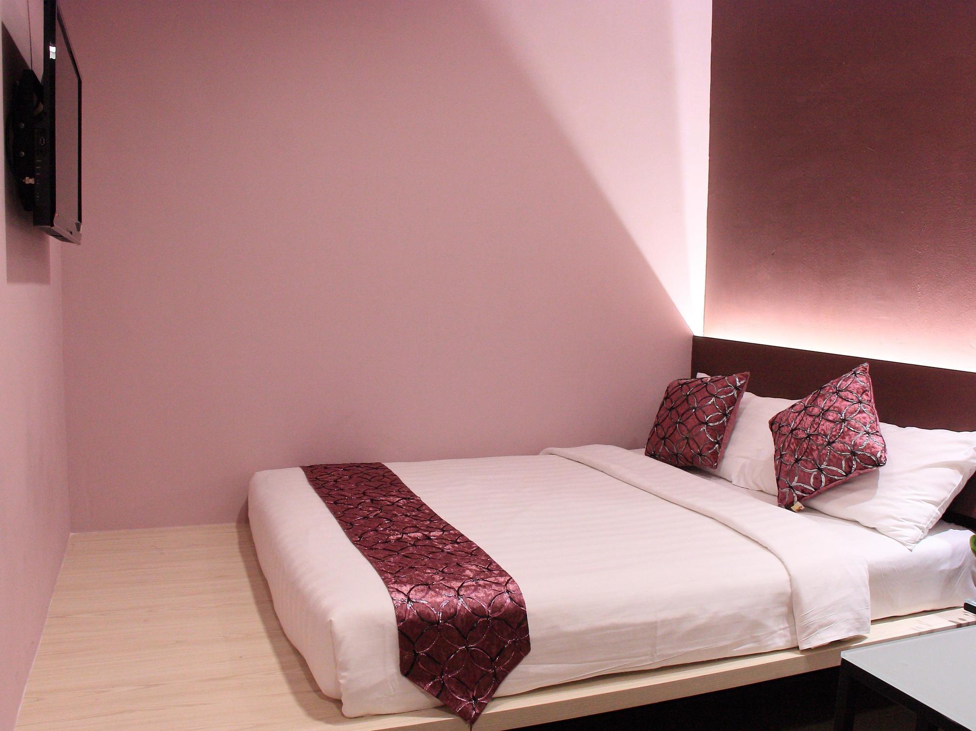 Hotel Fragrance - Viva Singapore
