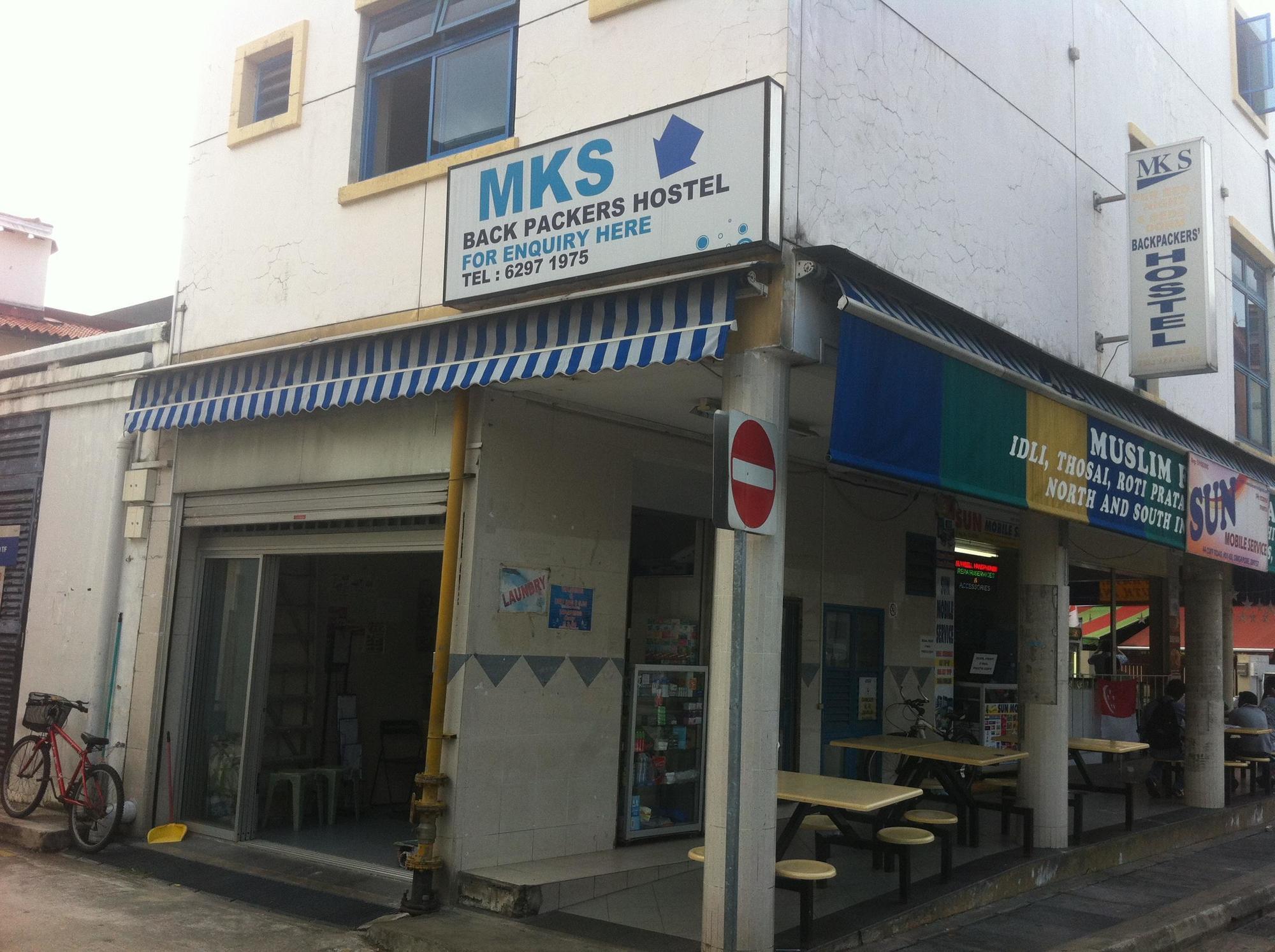Mks Backpackers - Cuff Road *