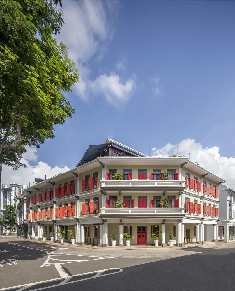 The Club 4* Singapore