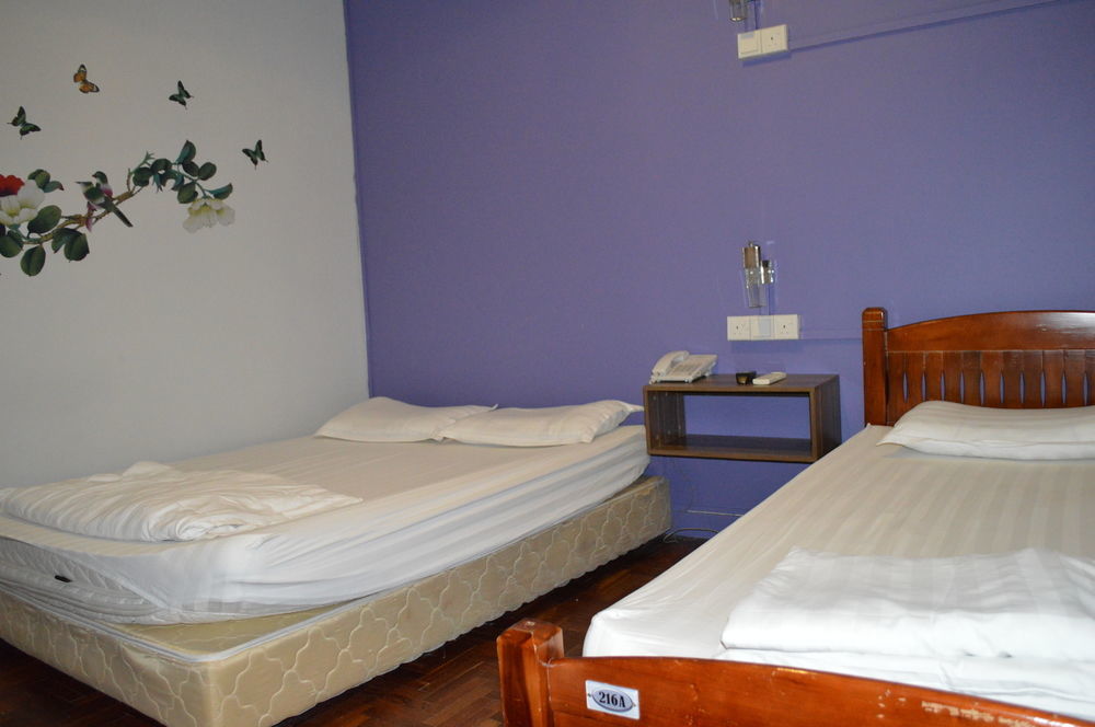 Mercury Backpackers Hostel
