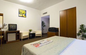 Hotel Supreme 3*