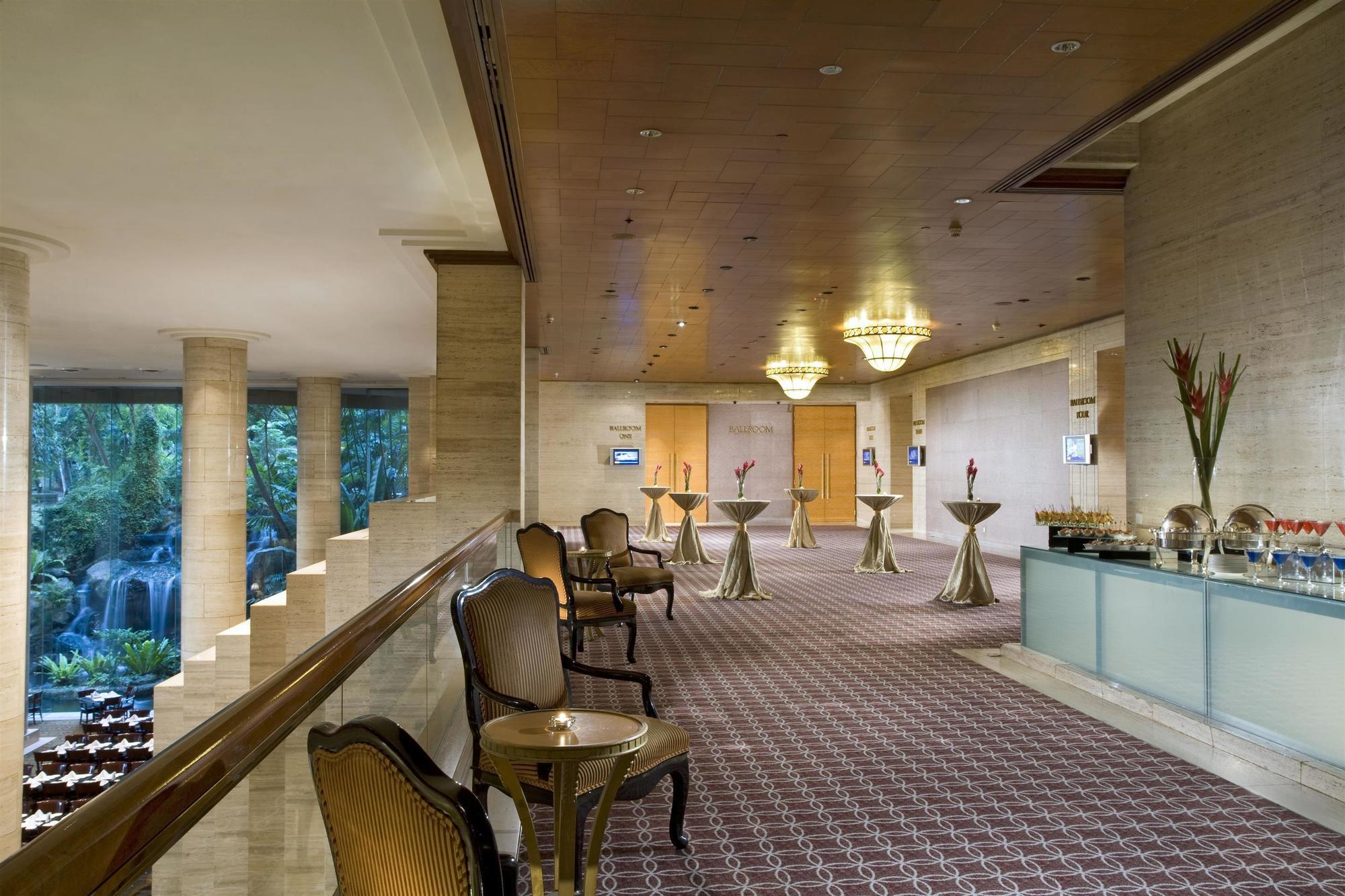 Sheraton Towers 5* Singapore