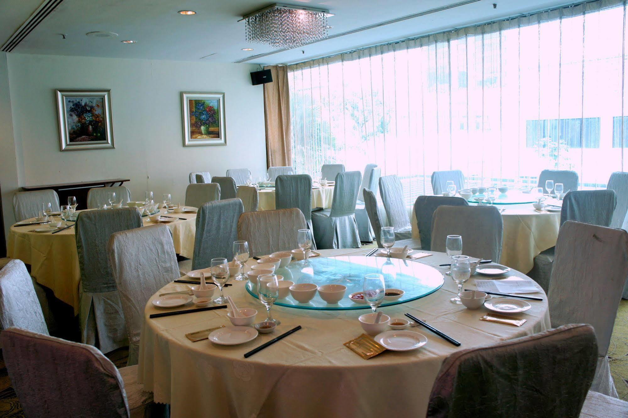 Royal Queens Hotel Singapore