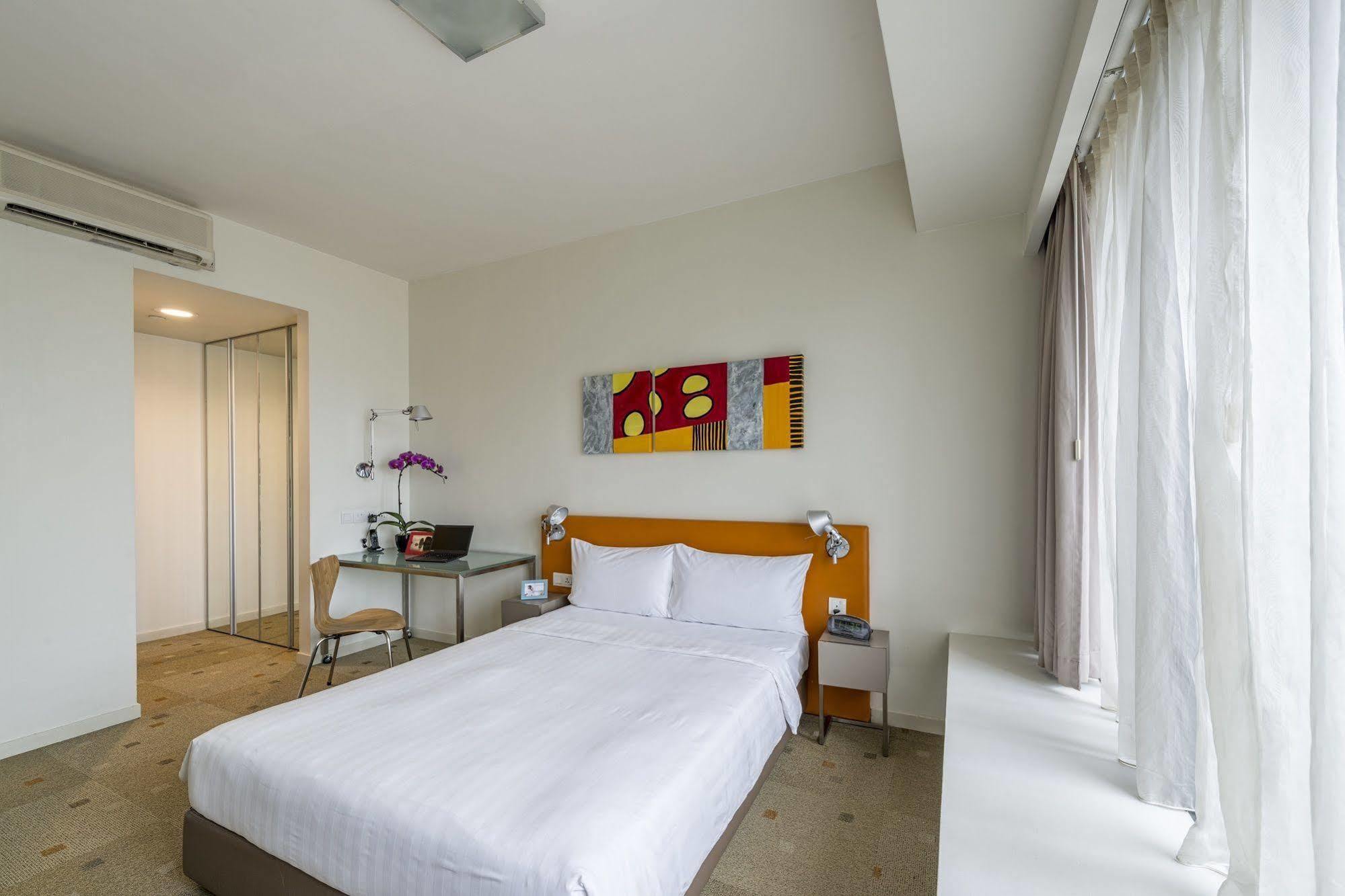 Citadines Mount Sophia 4*