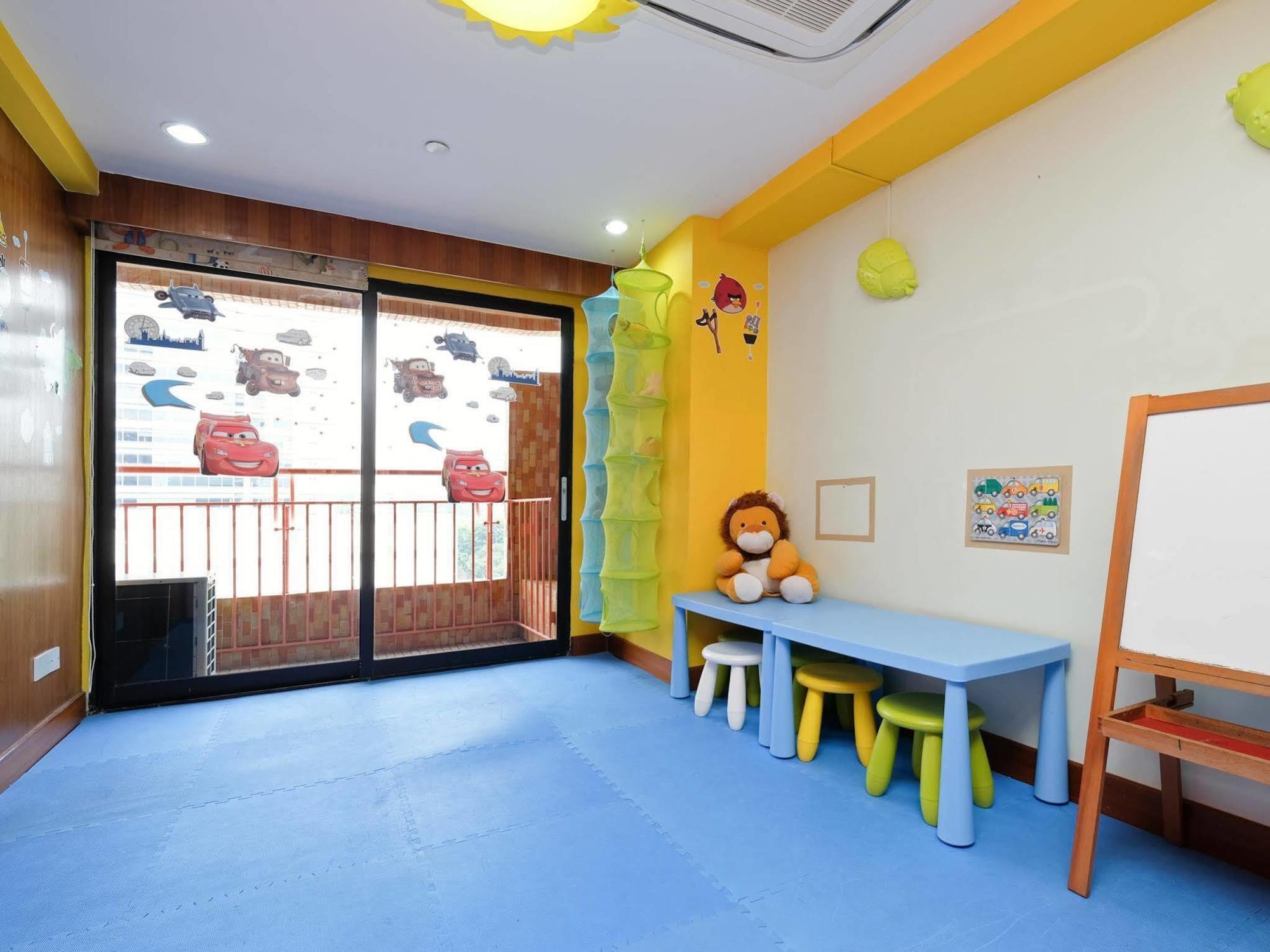 Somerset Liang Court *