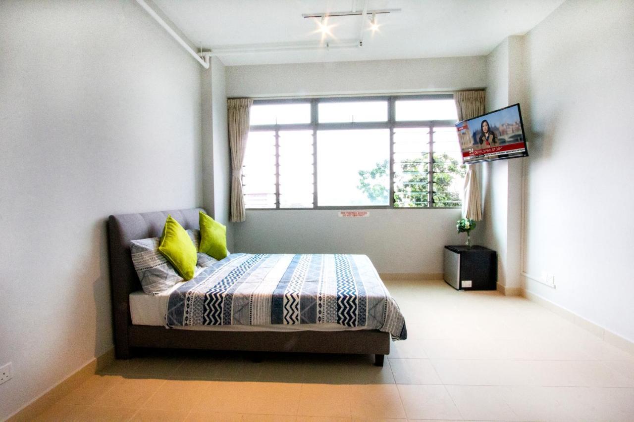 31 Boon Lay Drive * Singapore