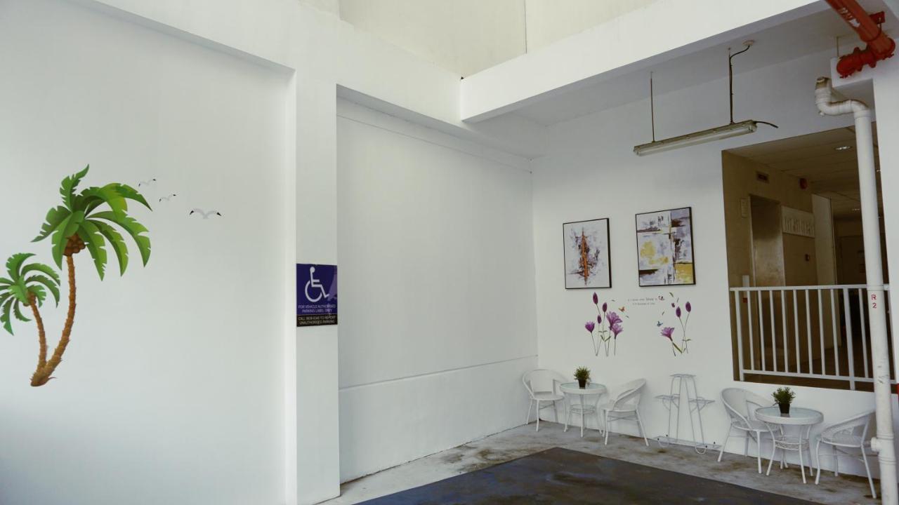 38 Geylang Lorong 8 Hotel Singapore