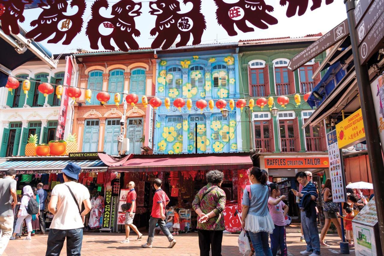 Two Bedroom In Chinatown Above Mrt * Singapore
