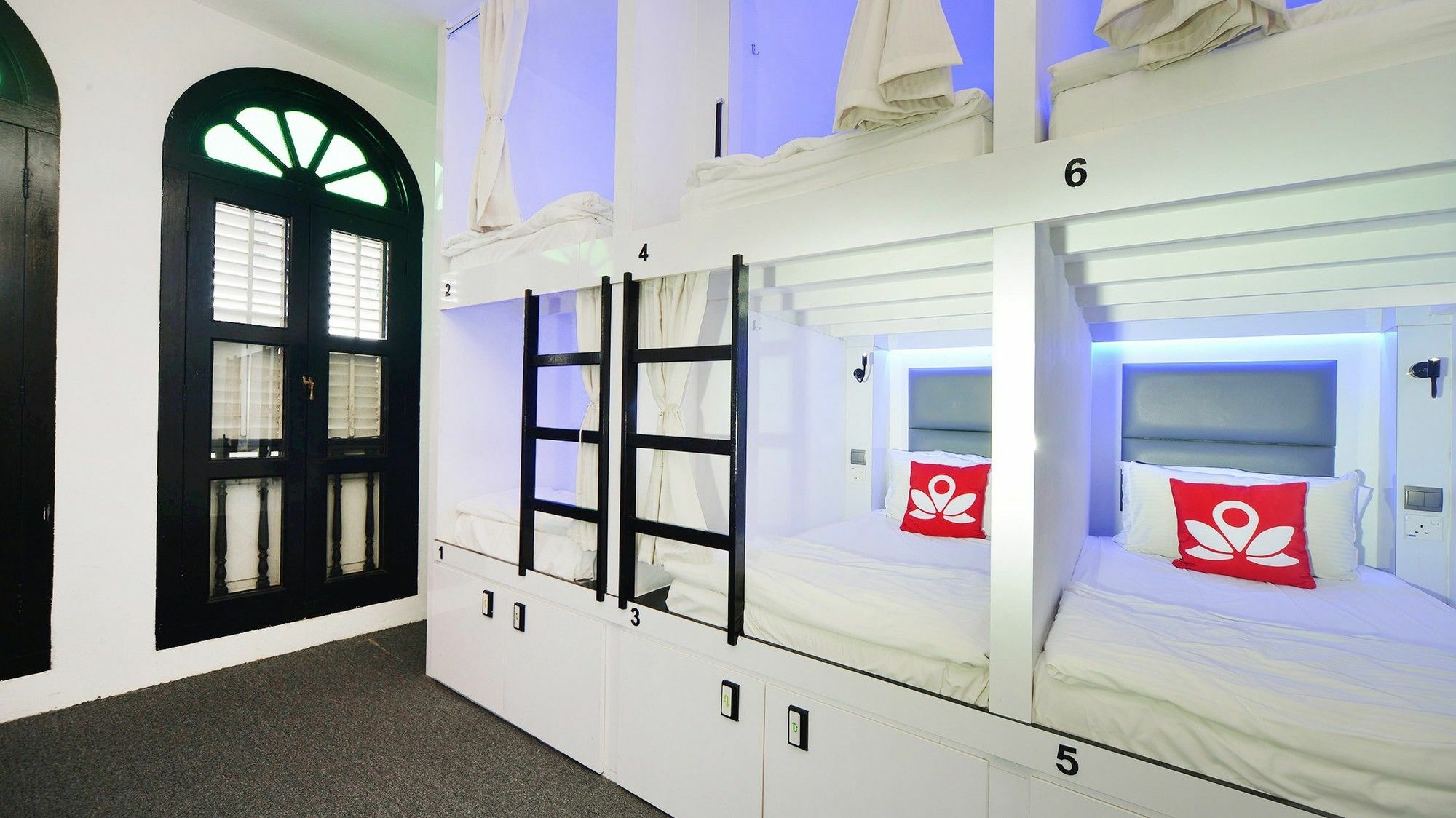 Zen Mosque Street Hostel