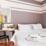 Fragrance Hotel - Kovan