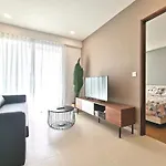 3 Bedrooms Kallang Central City Train