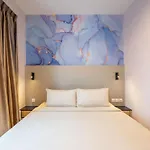 Ibis Styles Singapore Albert