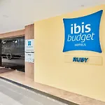 Ibis Budget Singapore Ruby