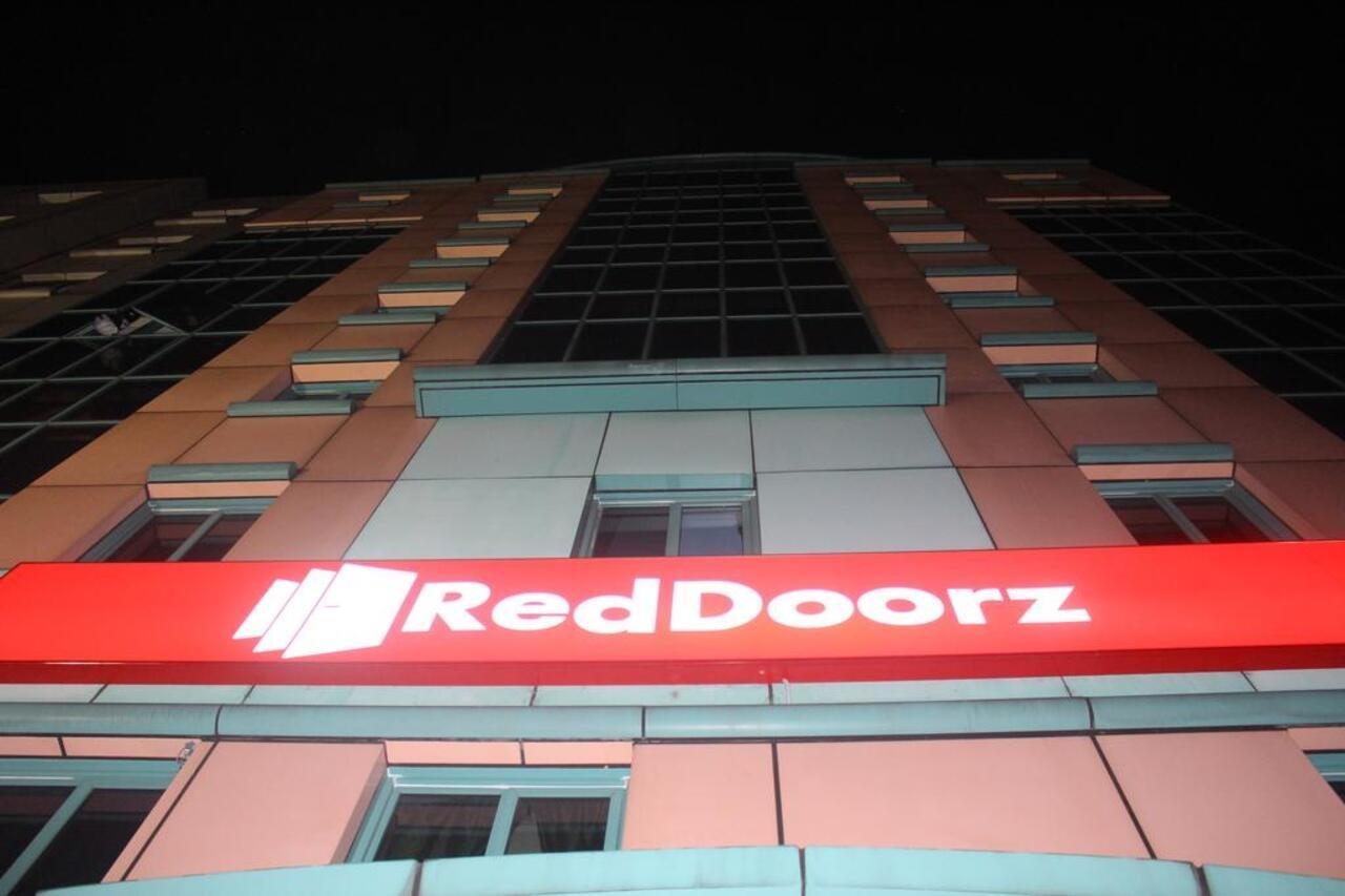 Reddoorz @ Aljunied Hotel 3*