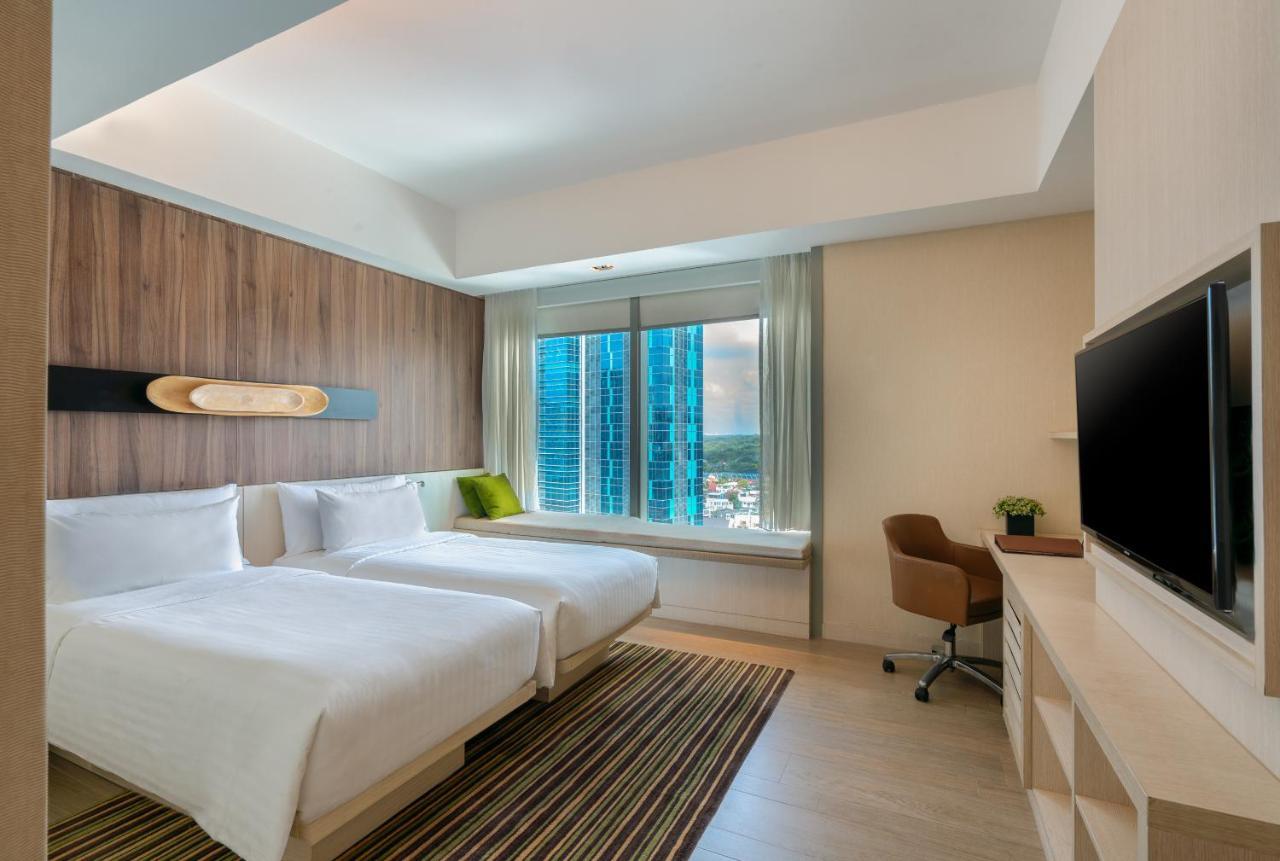 Hotel Oasia Novena, By Far East Hospitality