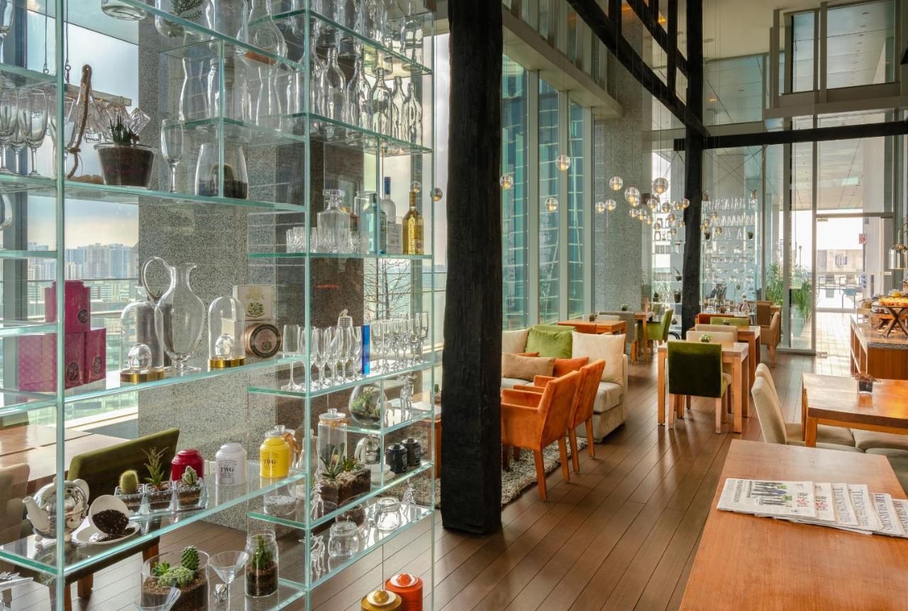 Hotel Oasia Novena, By Far East Hospitality
