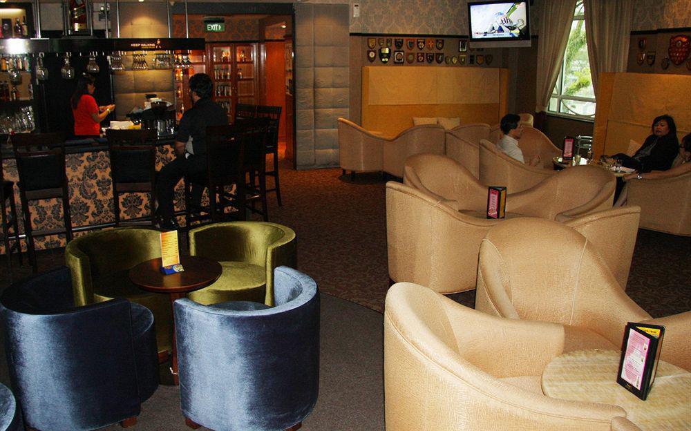 Hotel The At Recreation Club