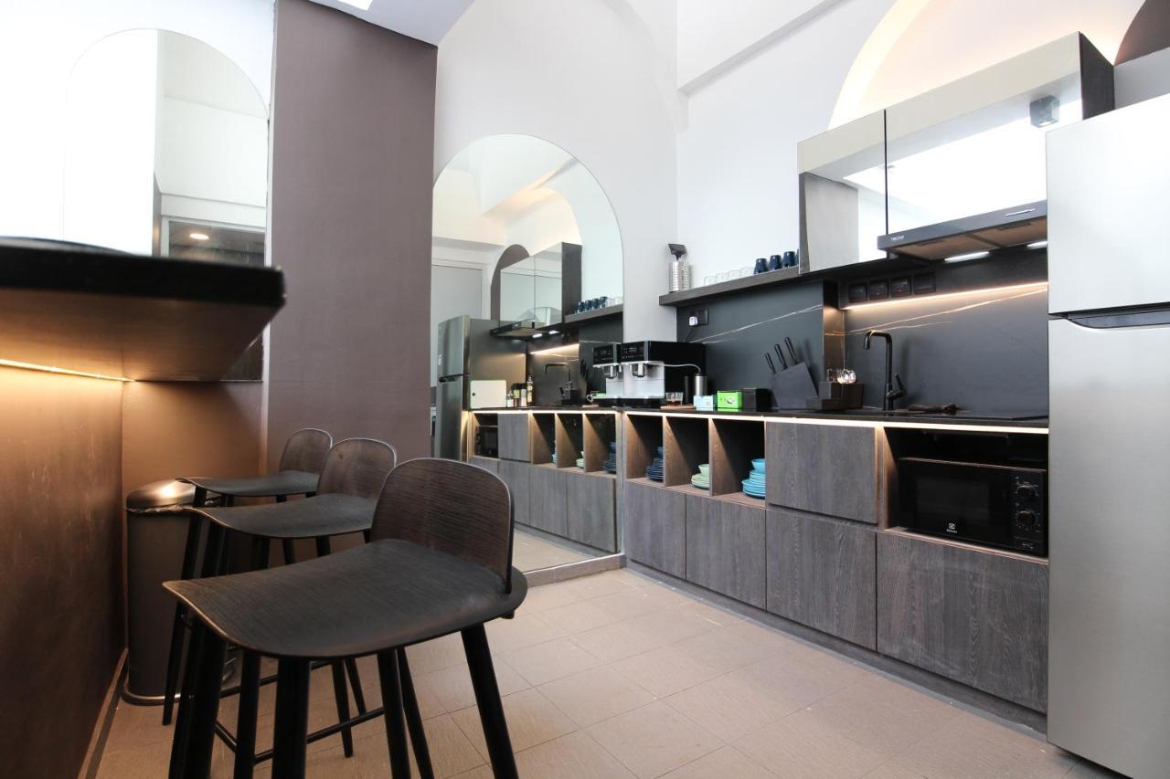 St Signature Bugis Beach, Dayuse, 8-9 Hours, Check In 8am Or 11am