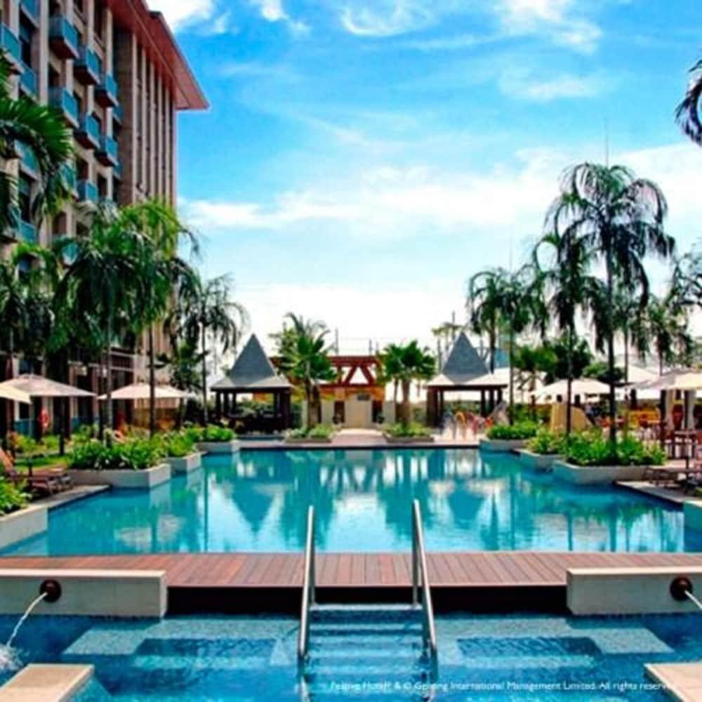 World Sentosa - Festive Resort