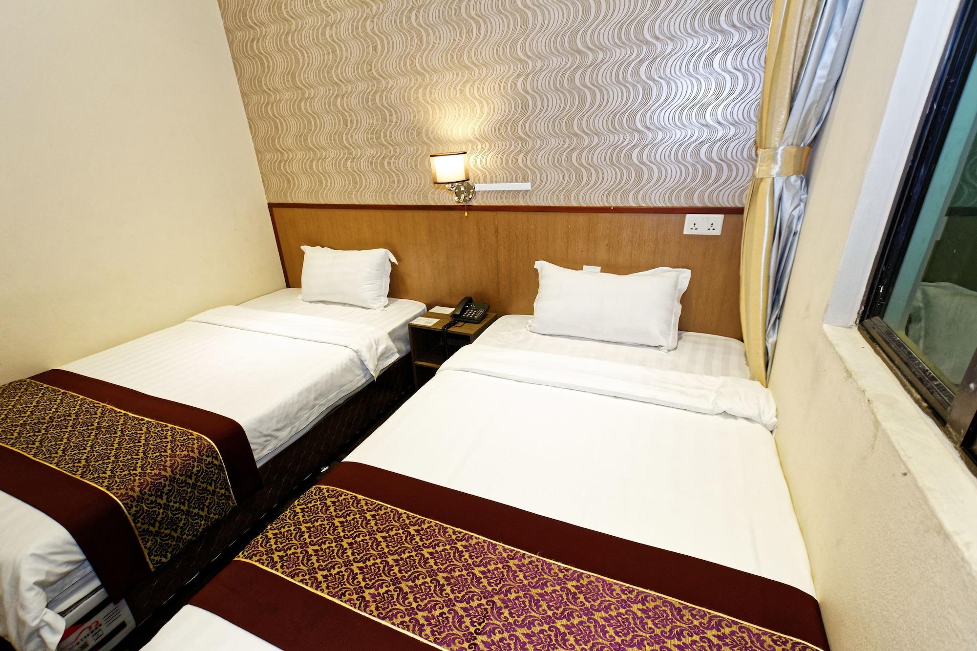 Noble Express, Check In 10pm, Check Out 9am 3*