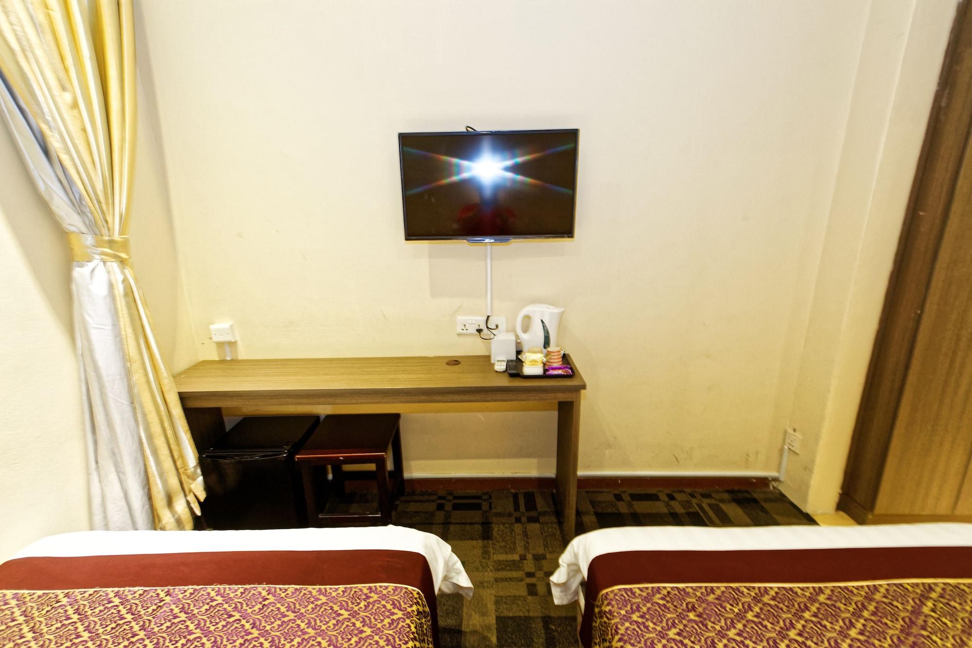 Noble Express, Check In 10pm, Check Out 9am Hotel