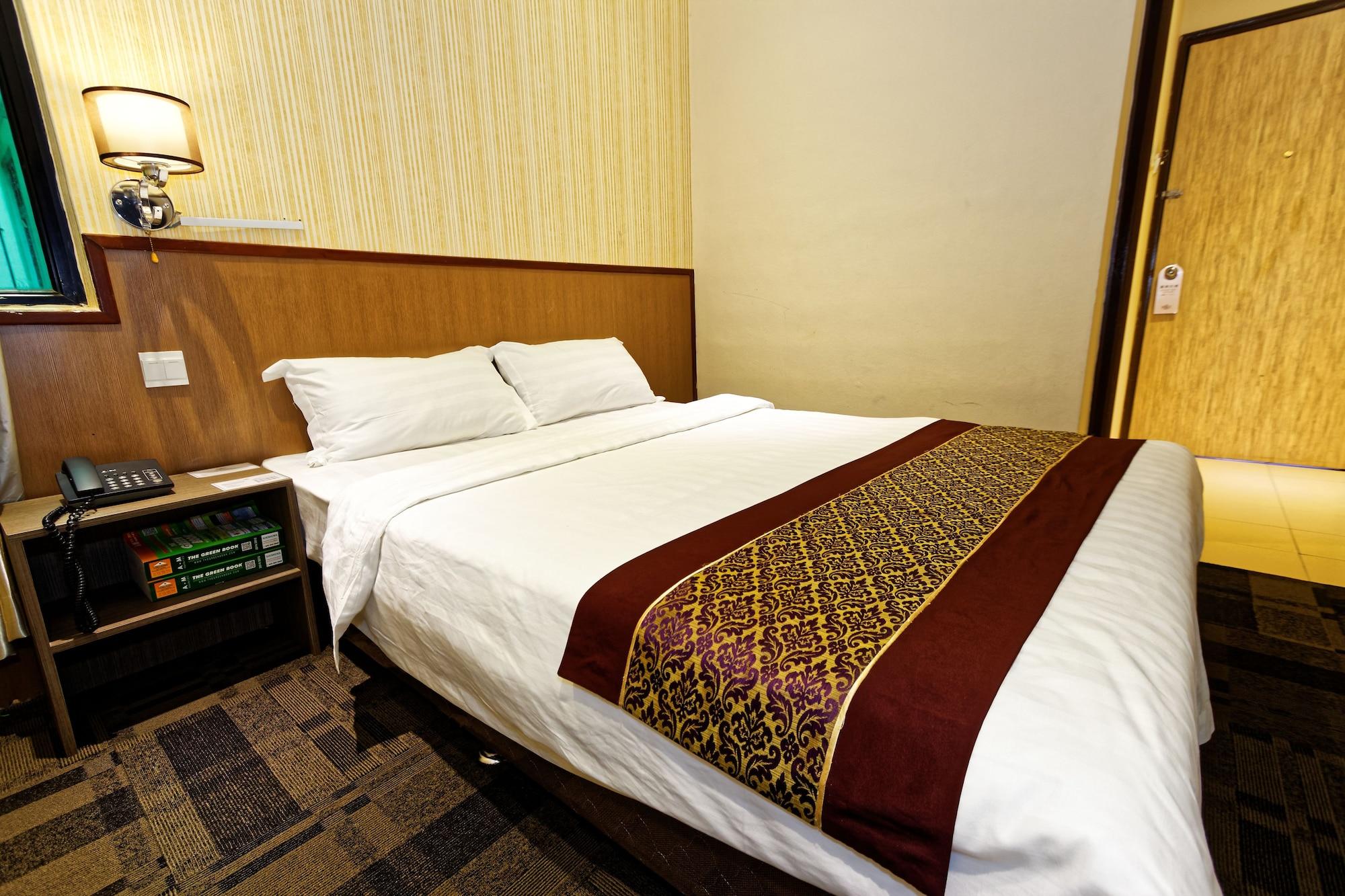 Noble Express, Check In 10pm, Check Out 9am 3*