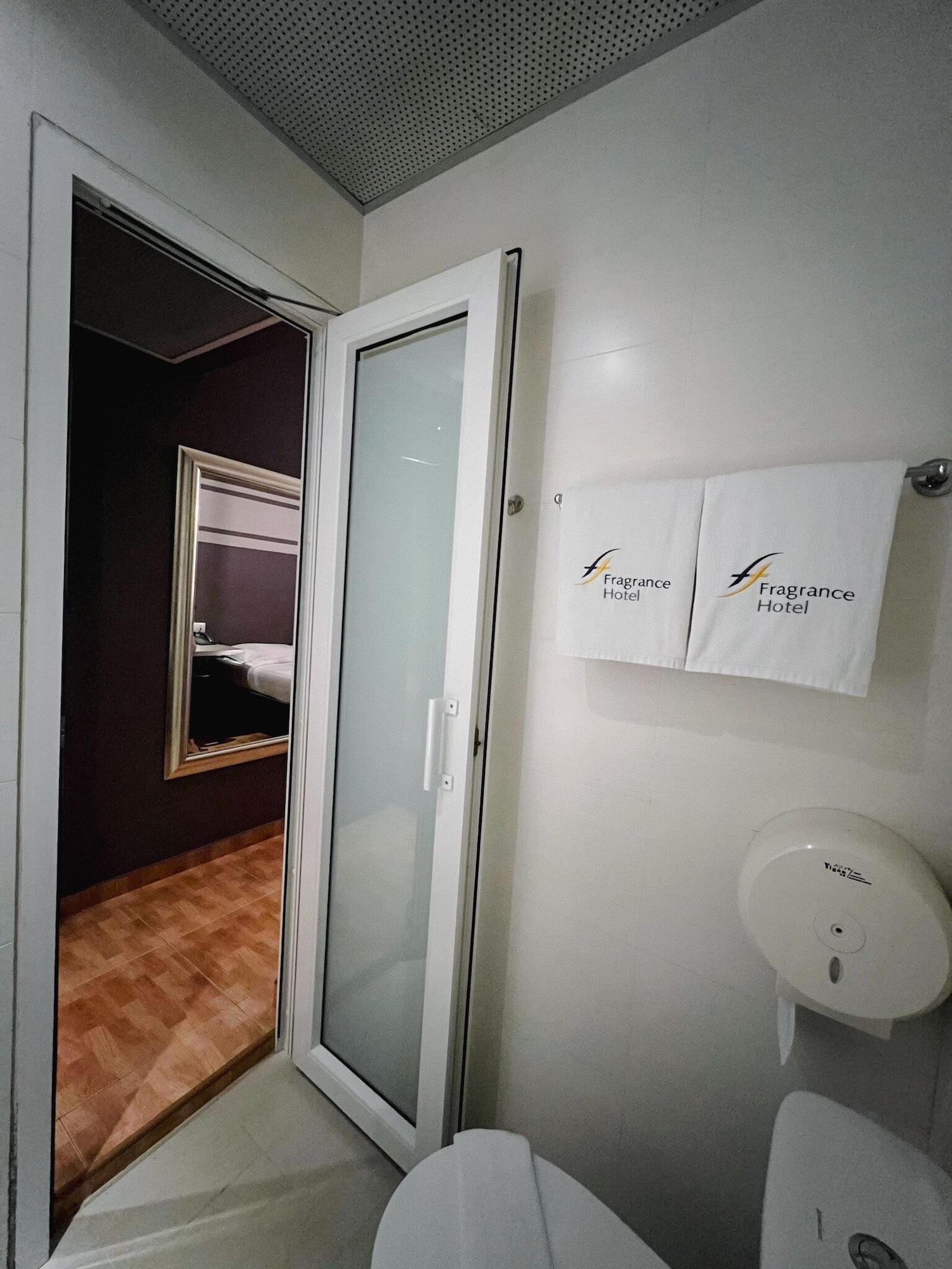 Fragrance - Kovan Hotel Singapore