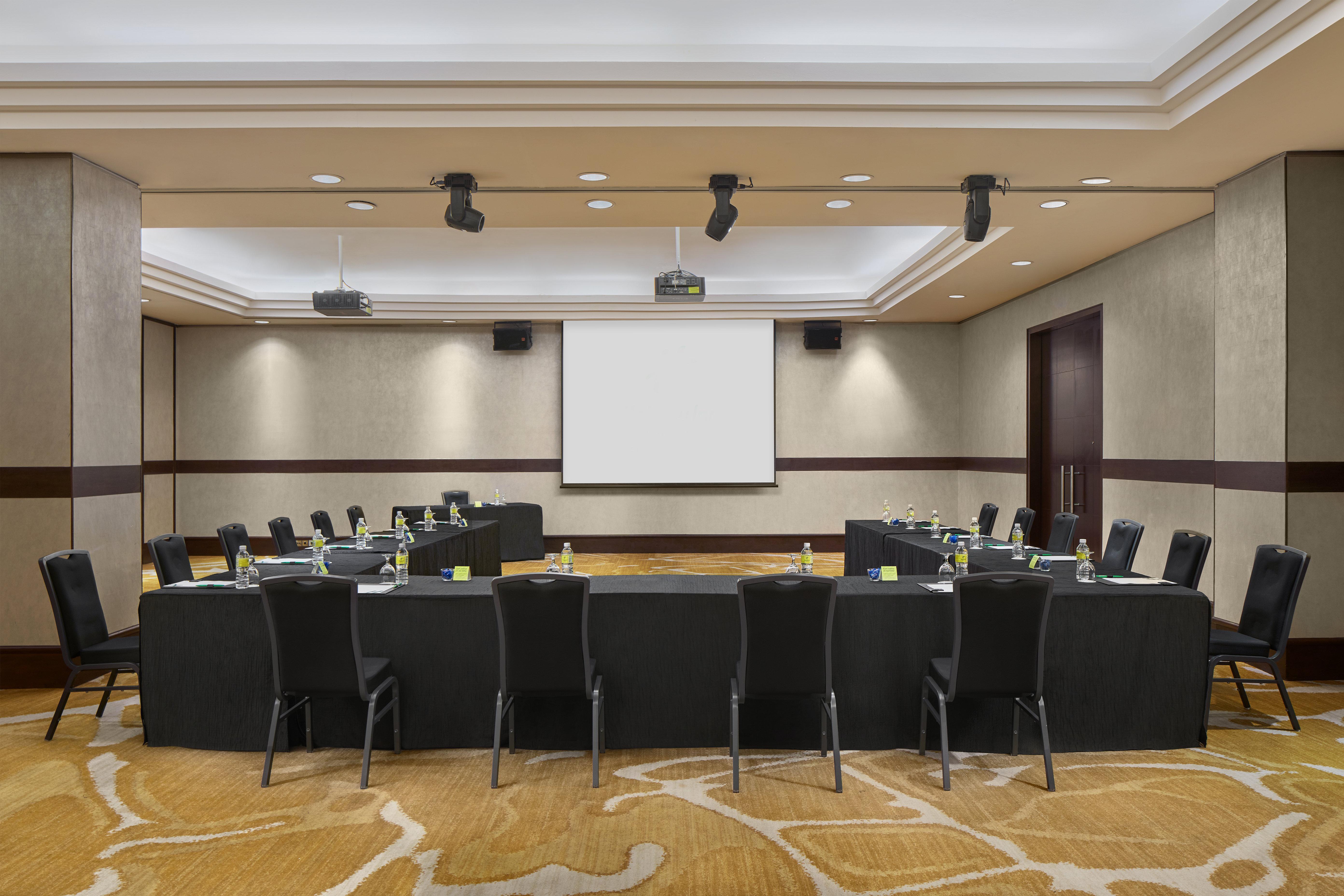 Atrium By Ihg Hotel