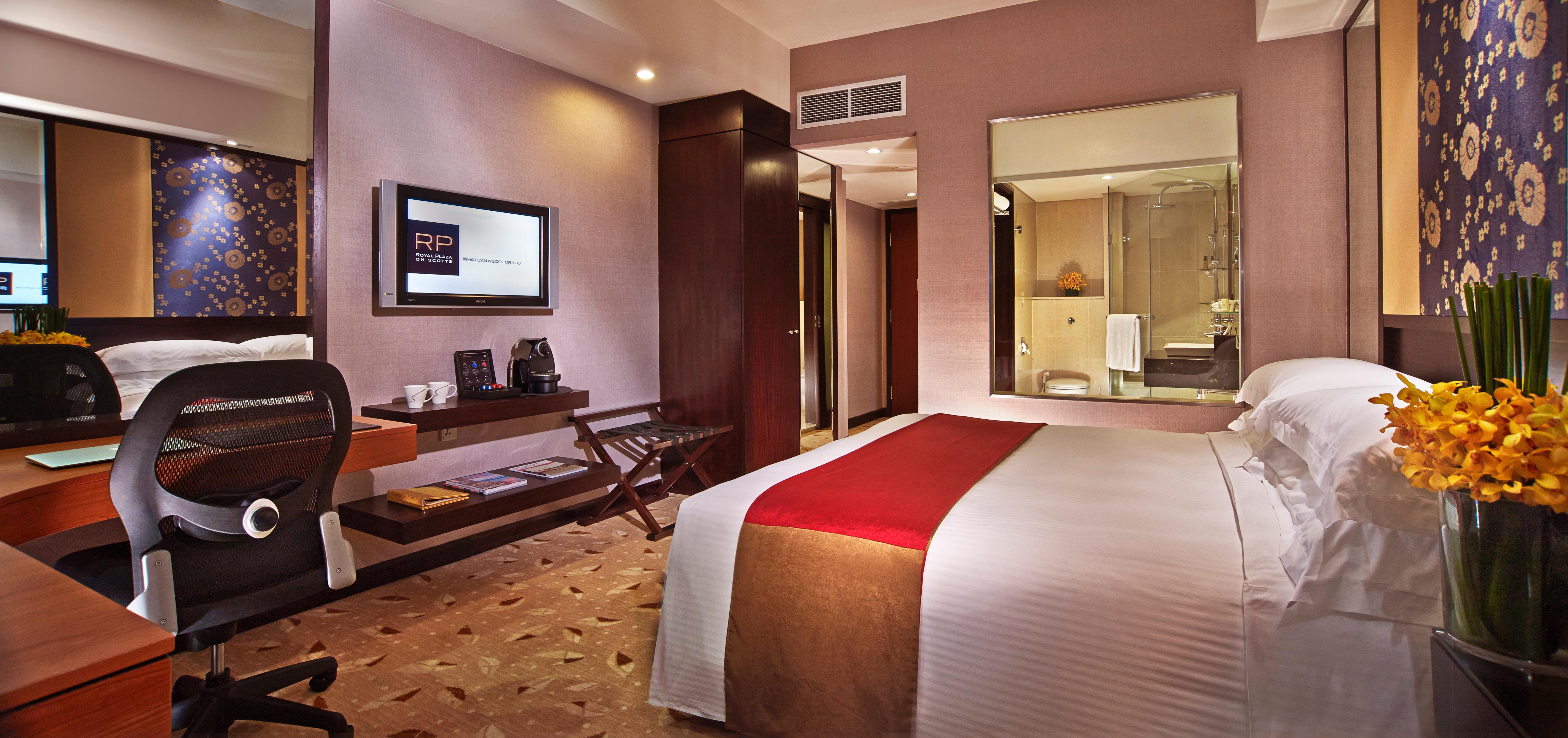 Royal Plaza On Scotts Hotel 5*