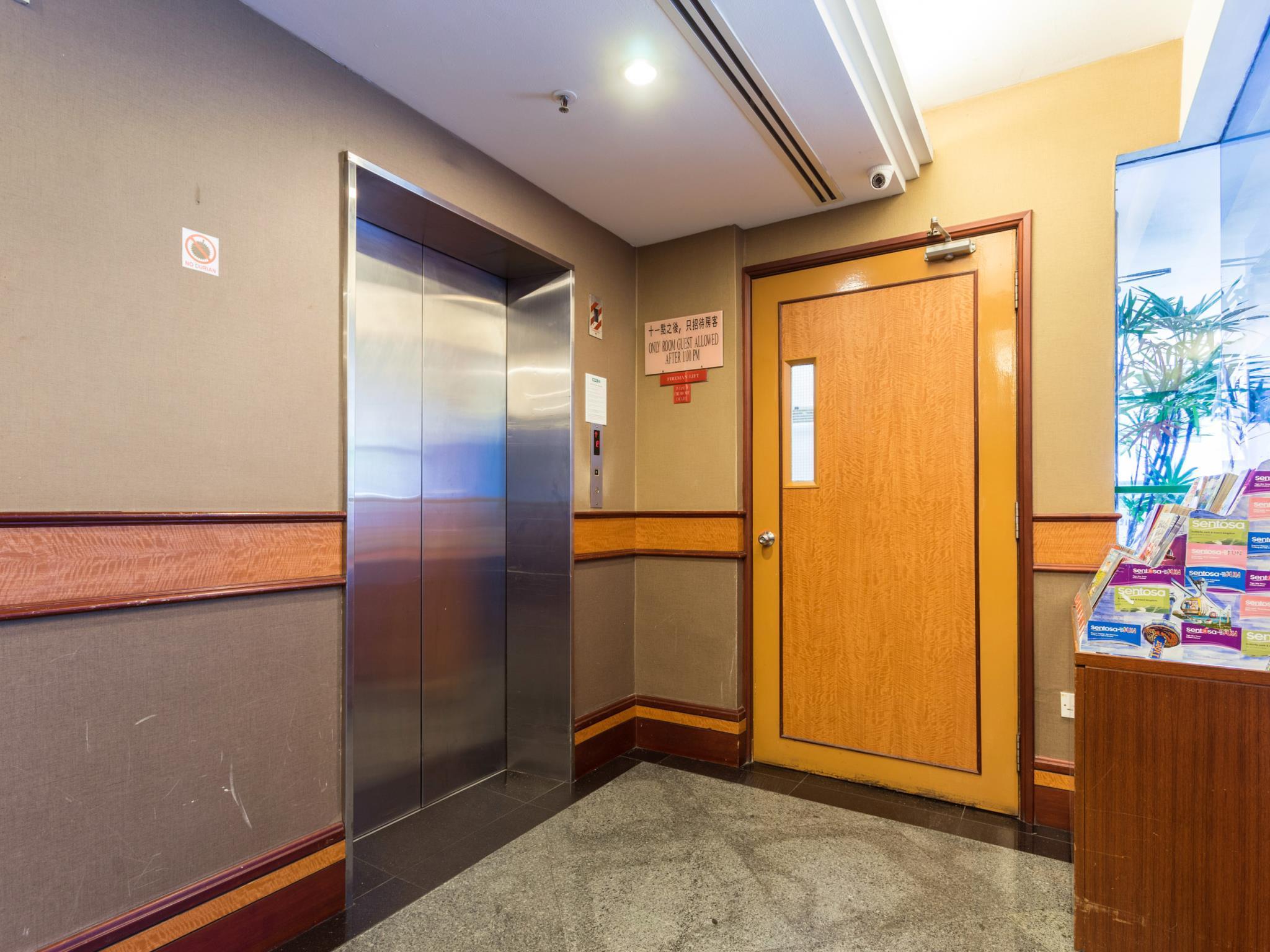 81 Geylang Hotel 2*