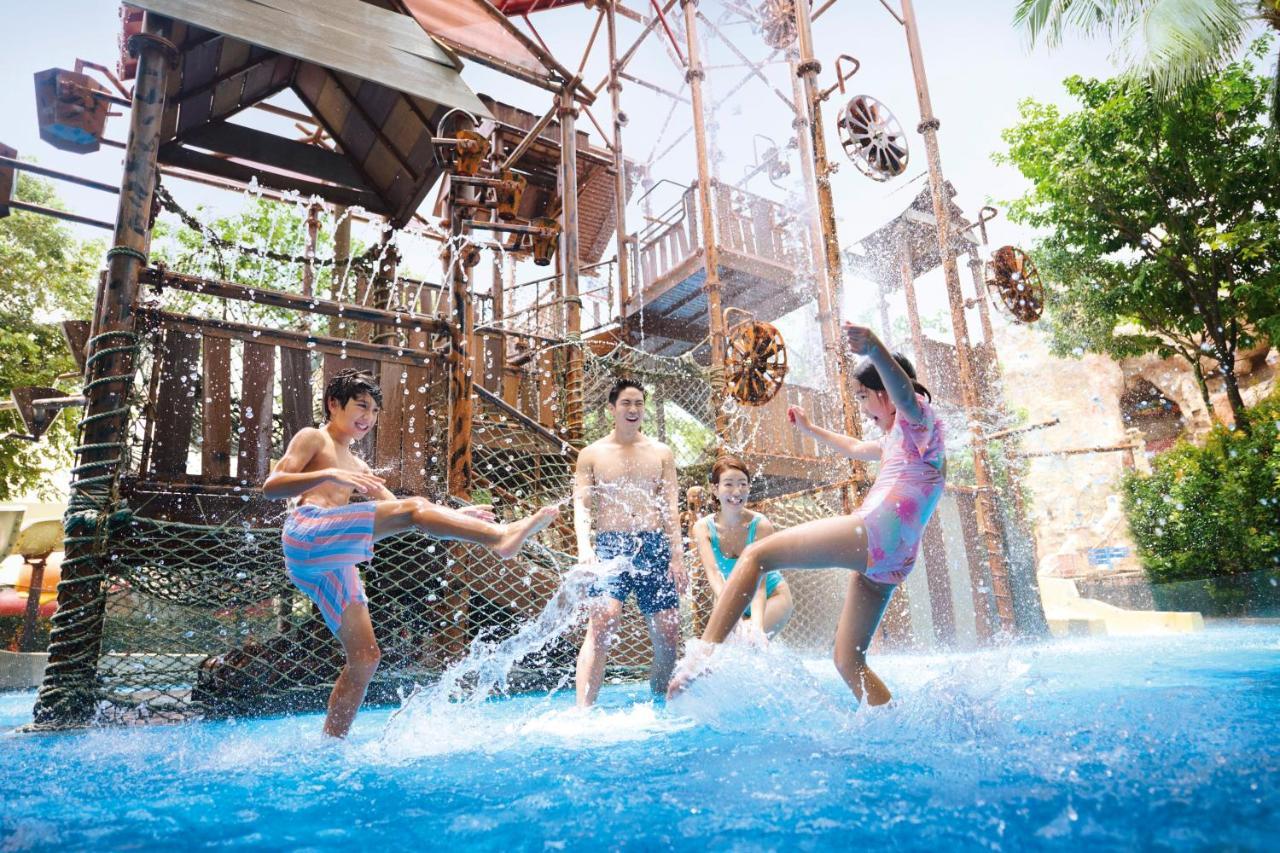 Resort World Sentosa - Michael Singapore