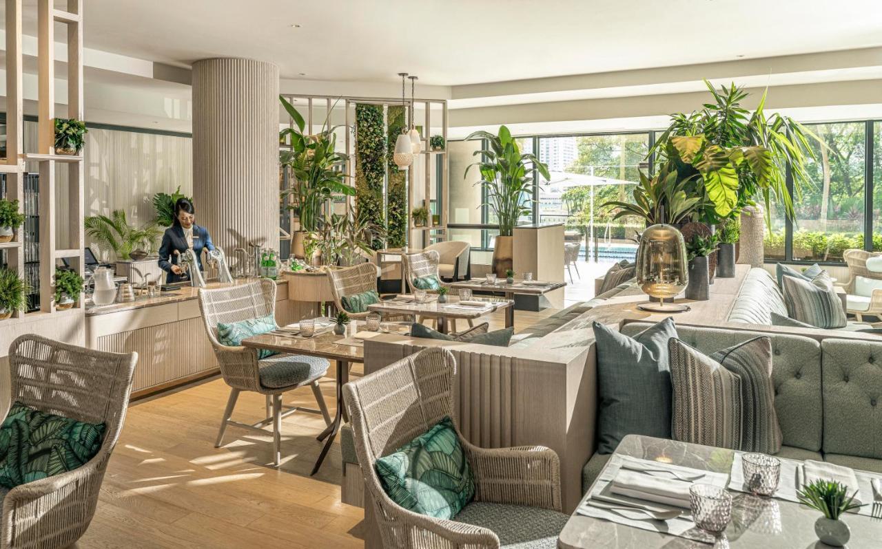 Four Seasons Hotel