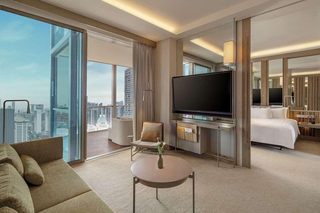 Pan Pacific Orchard Hotel