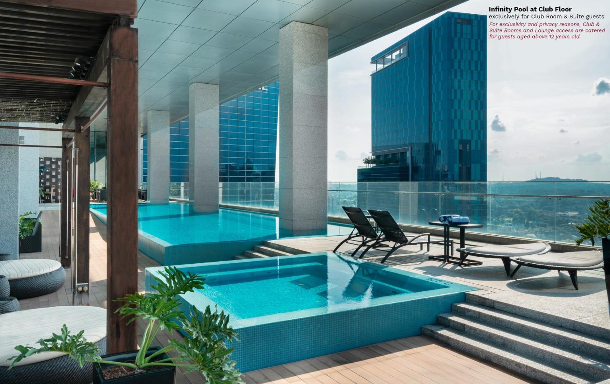 Hotel Oasia Novena, By Far East Hospitality