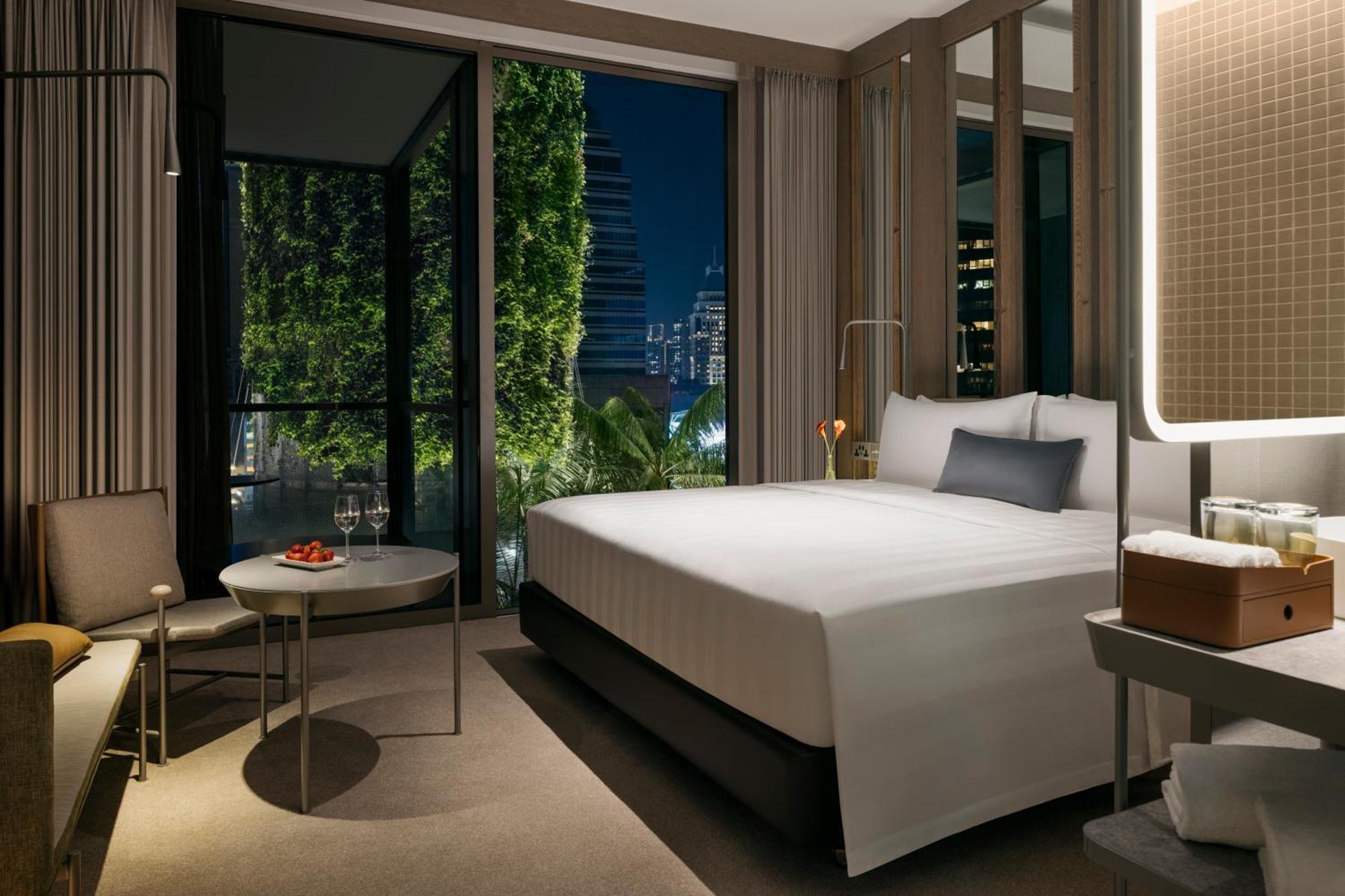 Pan Pacific Orchard Hotel 5*