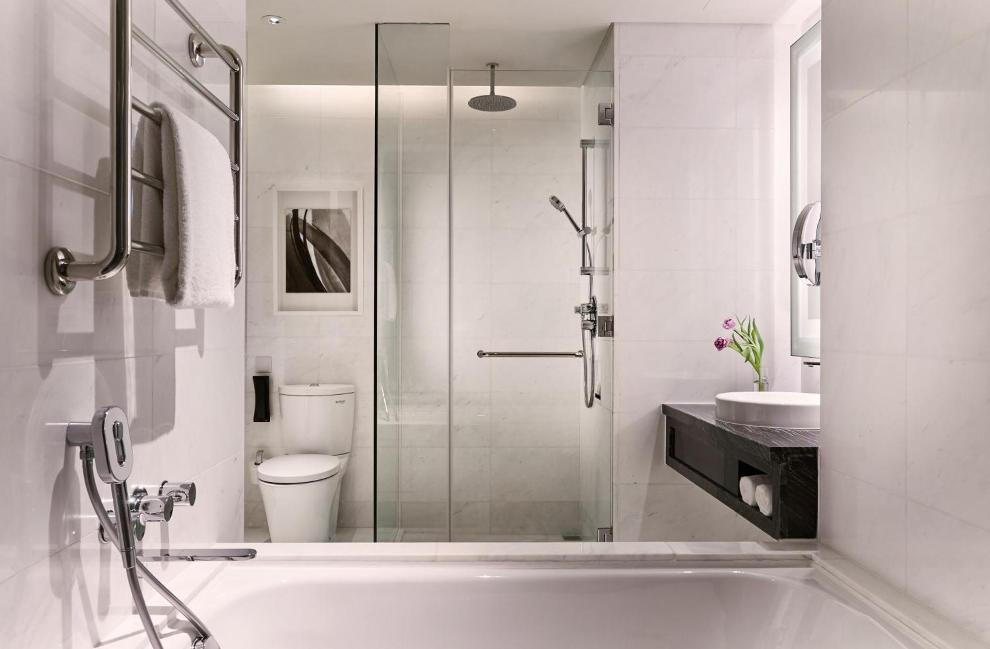 Carlton Hotel Singapore