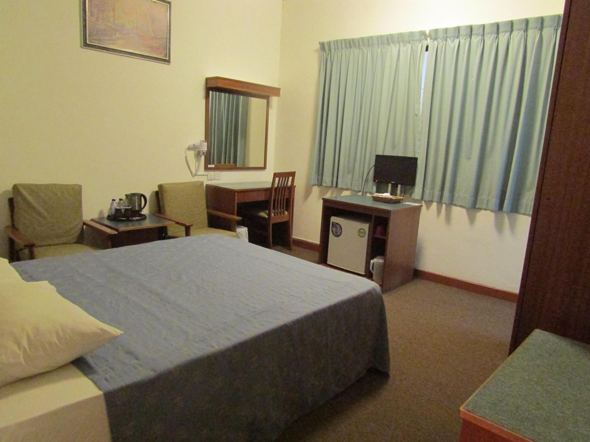 Supreme Hotel 3*