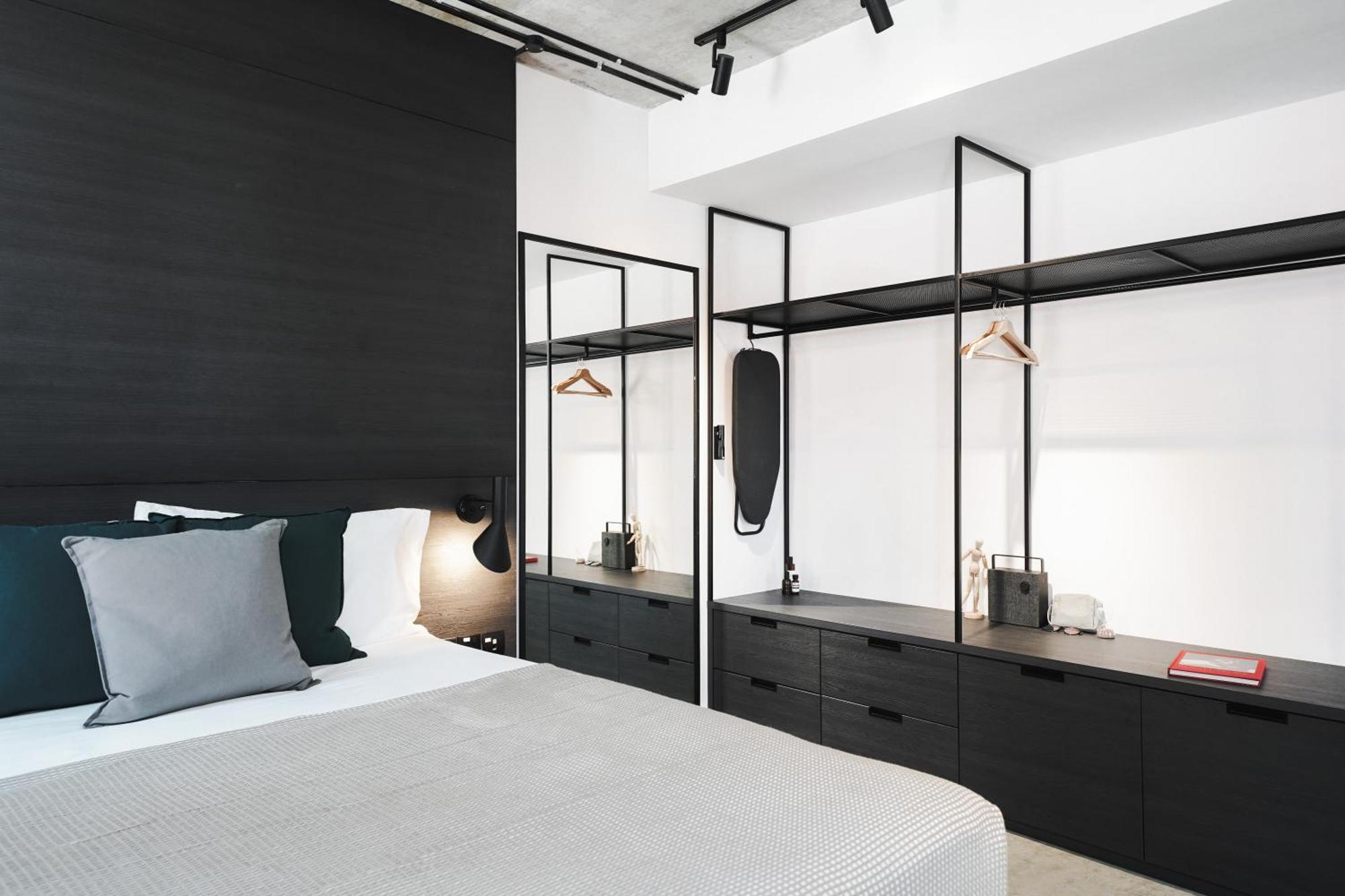 Base Residences Gemmil Lane Apartment