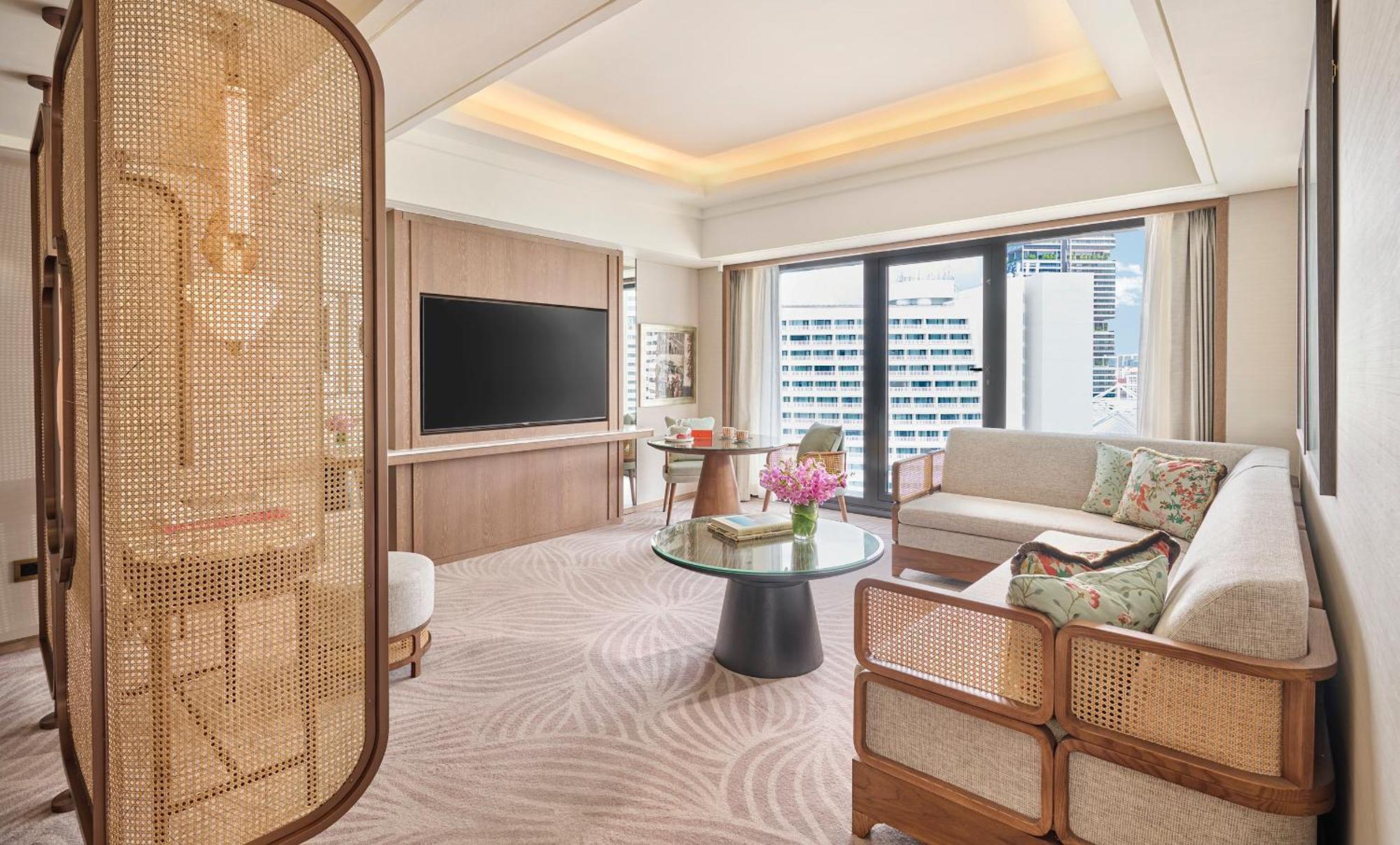 Mandarin Oriental, Hotel