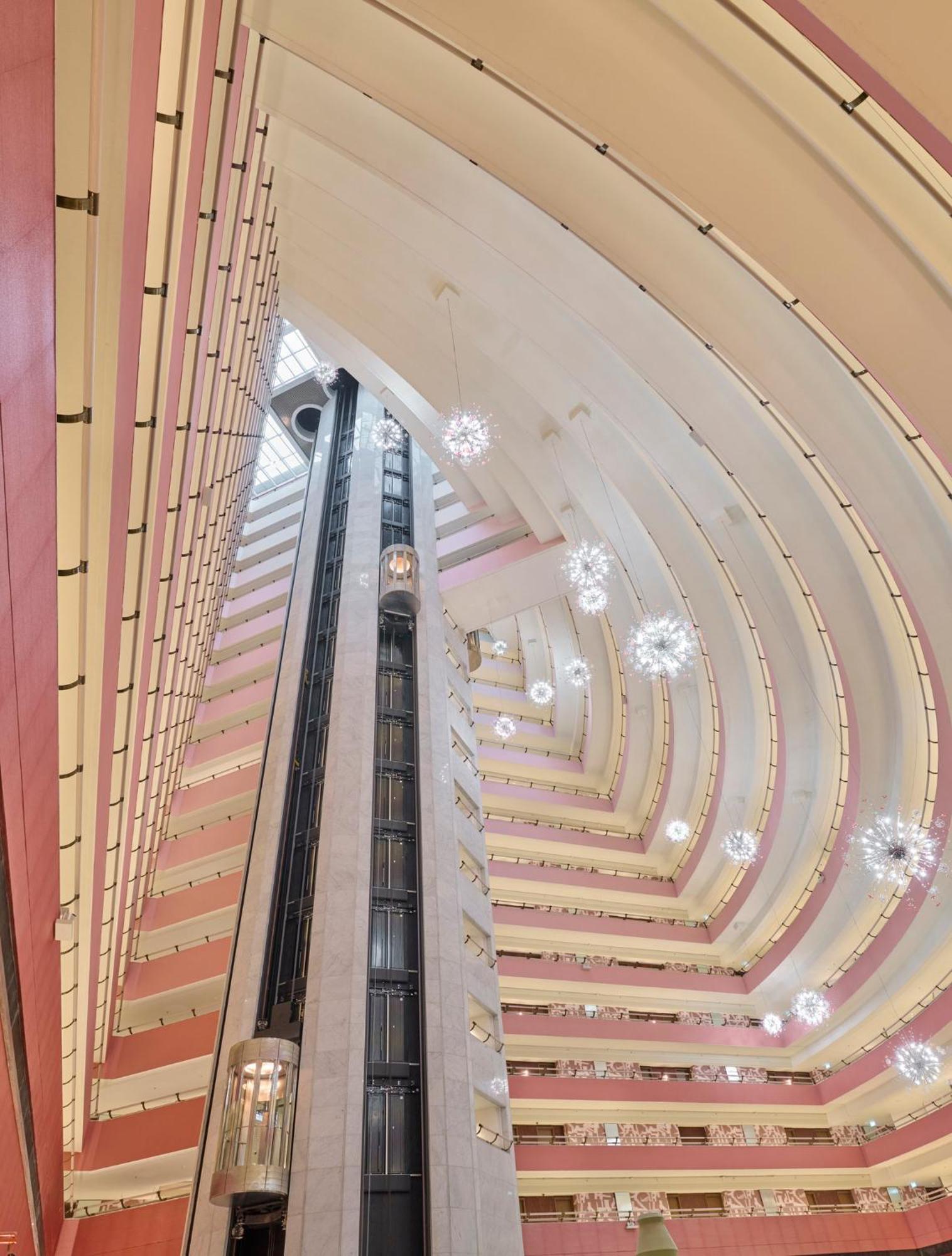 Mandarin Oriental,