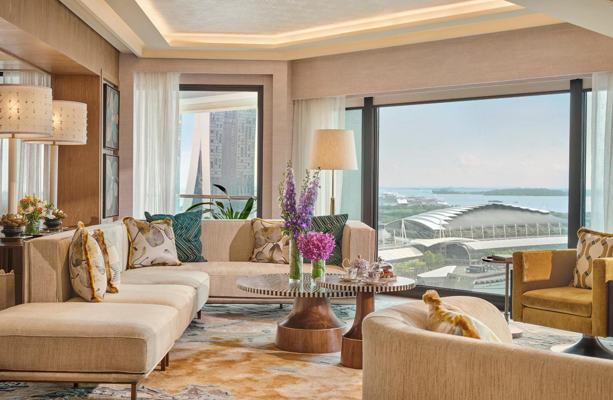 Mandarin Oriental, Hotel