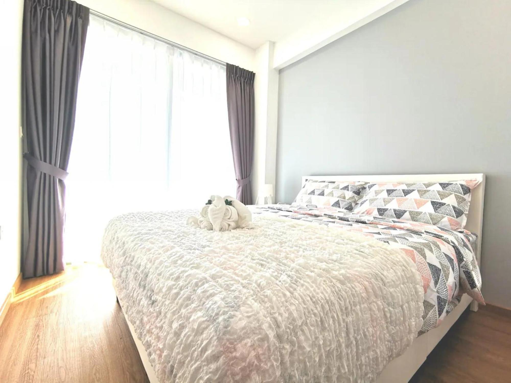 Apartment 3 Bedrooms Kallang Train