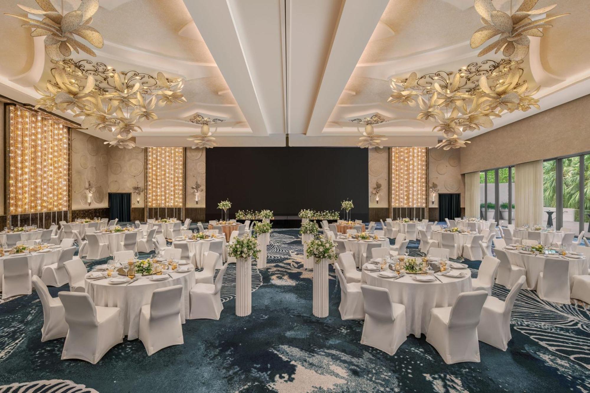 W - Sentosa Cove Hotel 5*