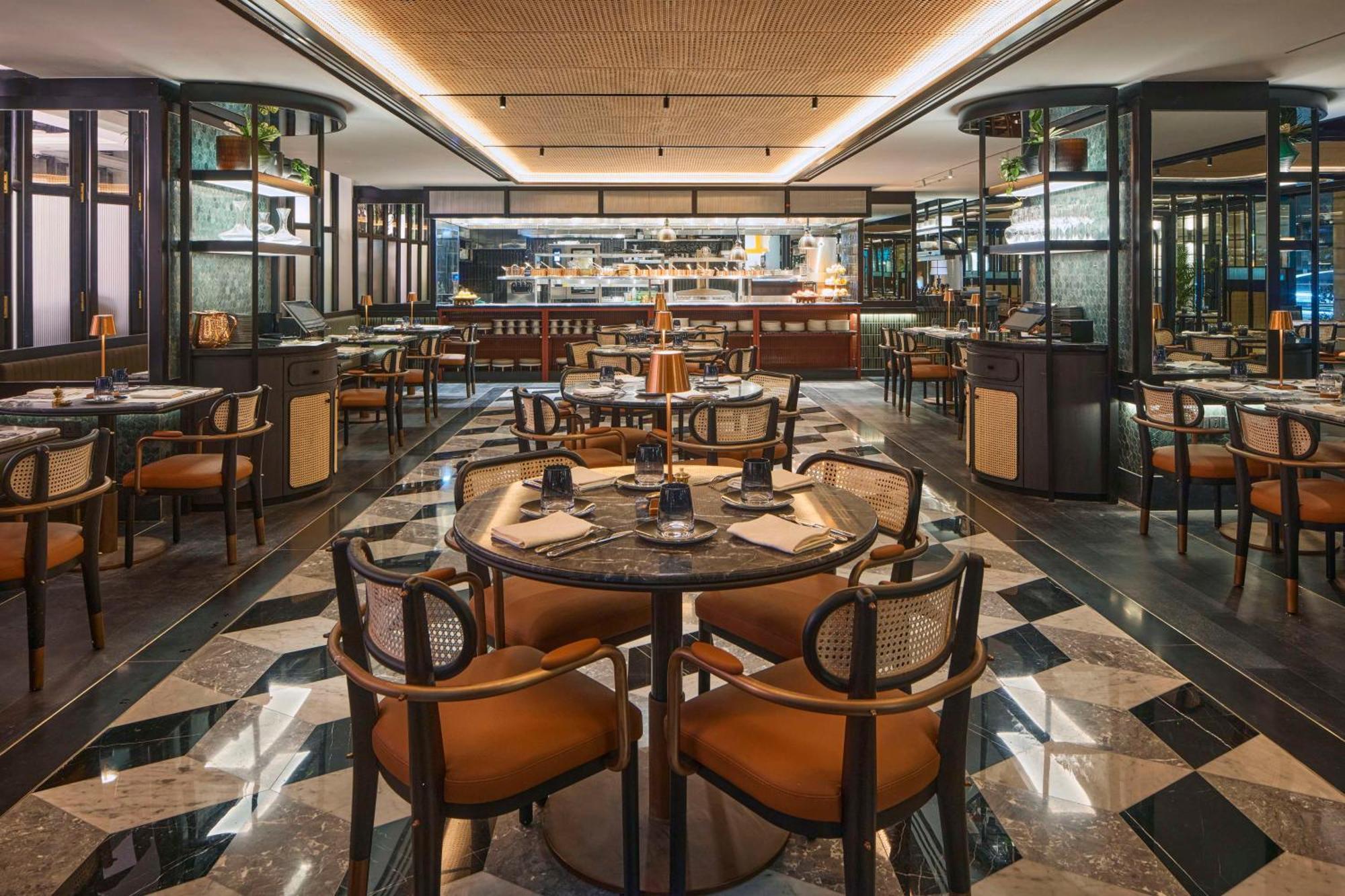Qt Hotel Singapore