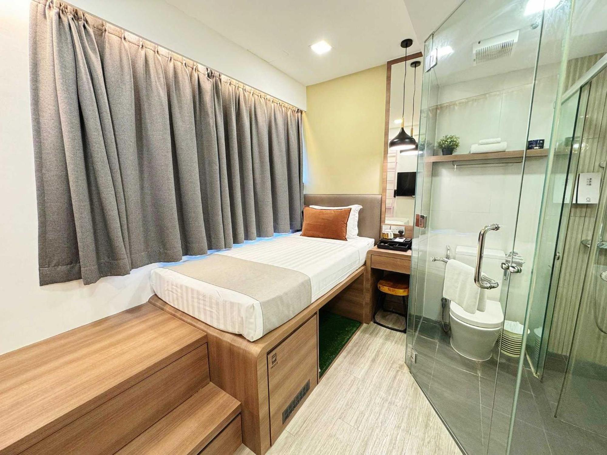 Champion City Hotel