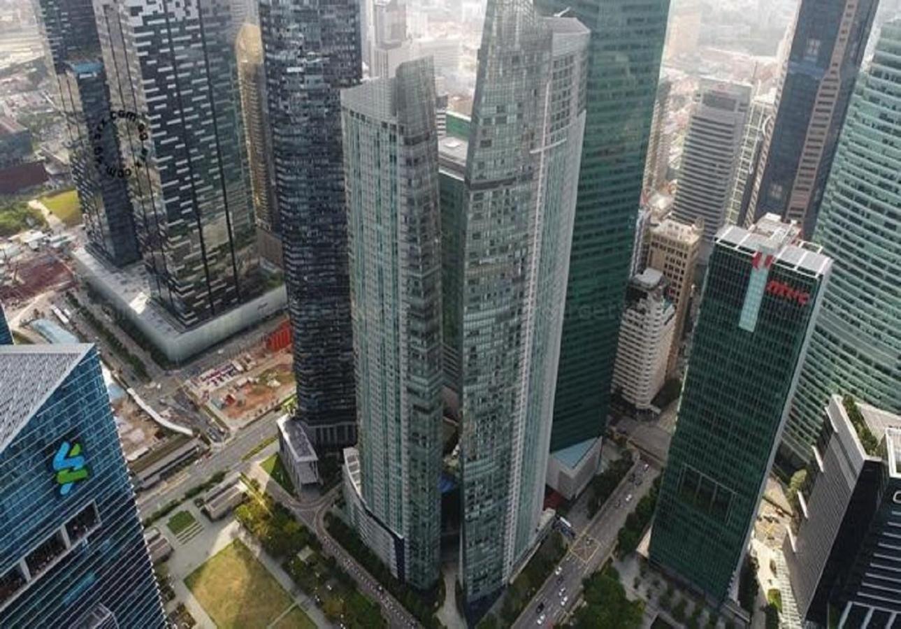 Super High Floor With 3 Bedroom - 60 Floor